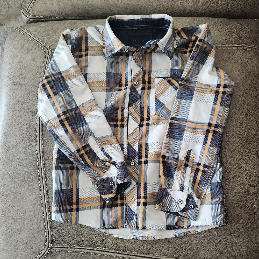 Nomad Plaid Button Down Shirt Boys Sz 5 Medium Long Sleeve Blue Gold White‎